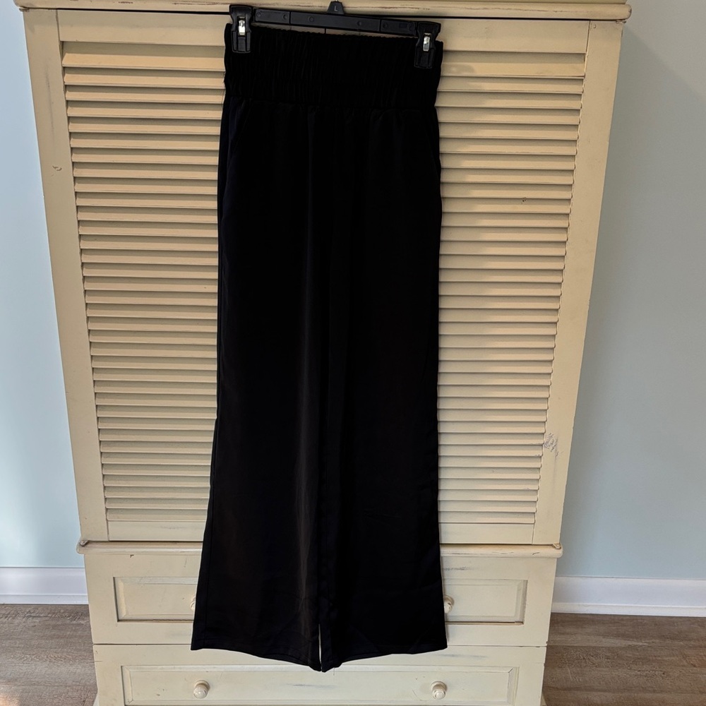 Black Wide-Leg Pants